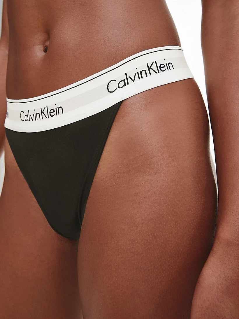 Calvin klein top v string